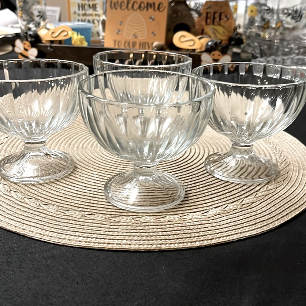 Bormioli Rocco “Alaska” Footed Dessert Cups